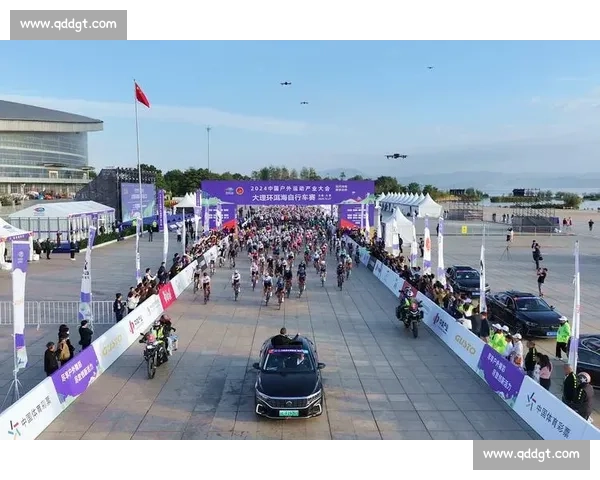 推动体育创新发展引领新时代体育产业升级与跨界融合的战略路径